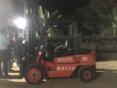 急客戶之所急，永新昌叉車服務(wù)暖人心